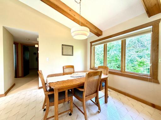 Dining area.jpeg