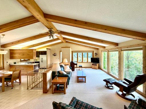 Upper livingroom 3.jpeg