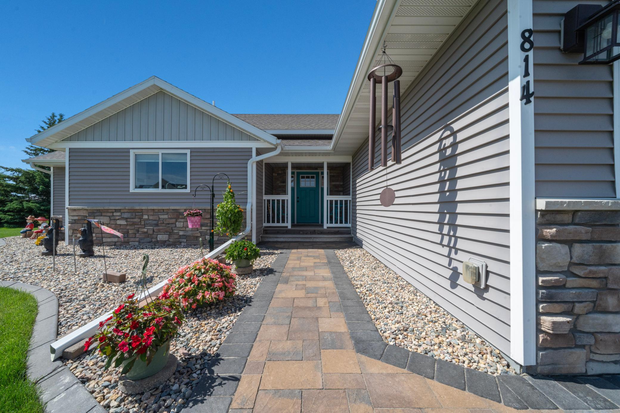 Paver sidewalk