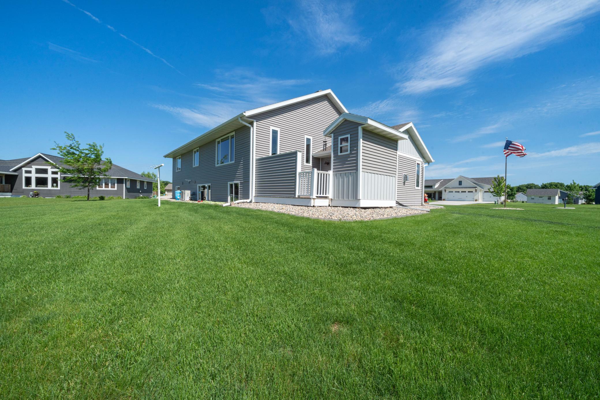 Deck with privacy fence