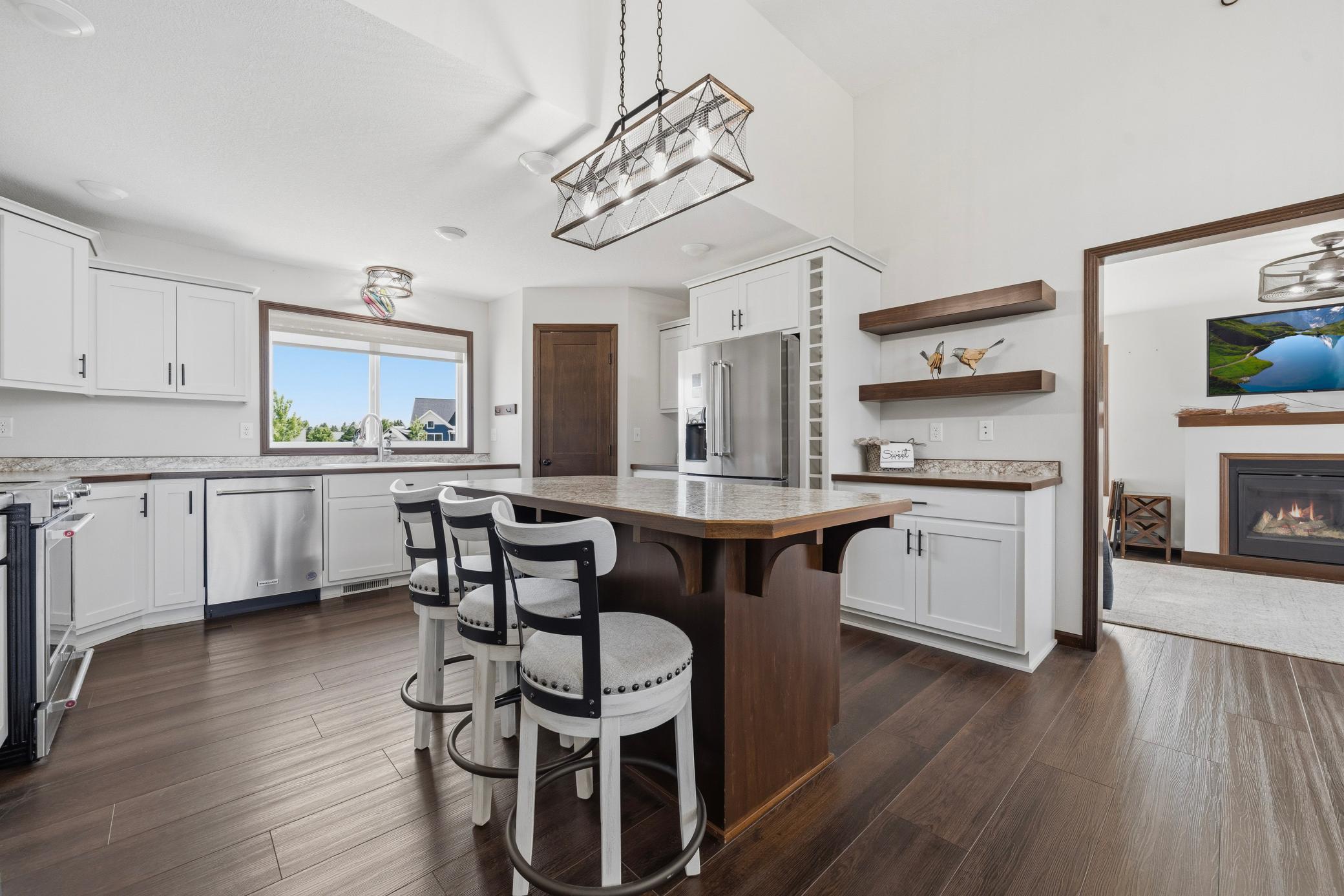 Spacious kitchen