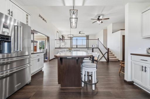 814 Curt Felt Drive, Alexandria, MN 56308