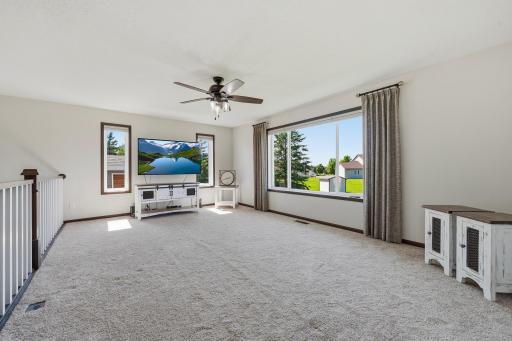 814 Curt Felt Drive, Alexandria, MN 56308