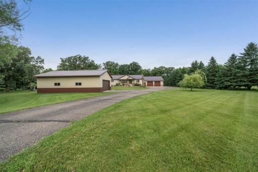 4700 Rural Oaks Drive SE, Alexandria, MN 56308