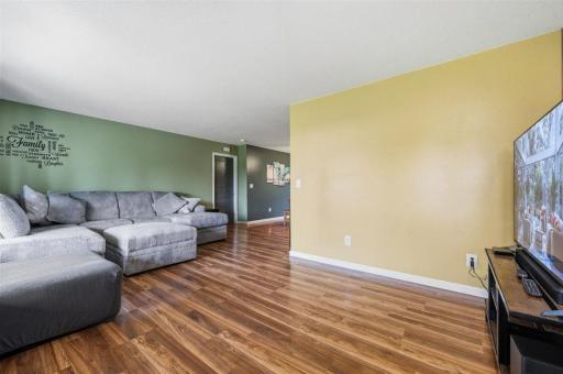 4700 Rural Oaks Drive SE, Alexandria, MN 56308