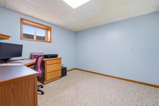 4700 Rural Oaks Drive SE, Alexandria, MN 56308