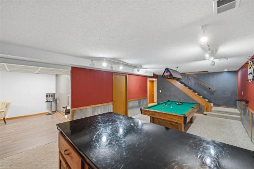 4700 Rural Oaks Drive SE, Alexandria, MN 56308