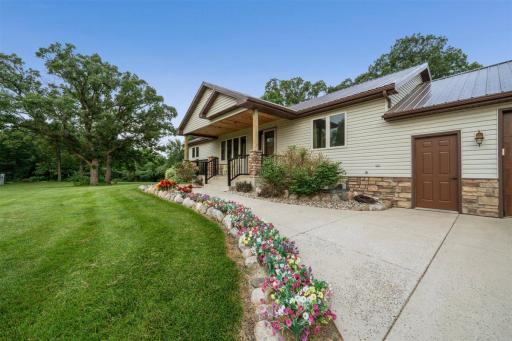 4700 Rural Oaks Drive SE, Alexandria, MN 56308