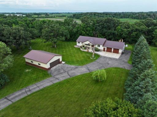 4700 Rural Oaks Drive SE, Alexandria, MN 56308