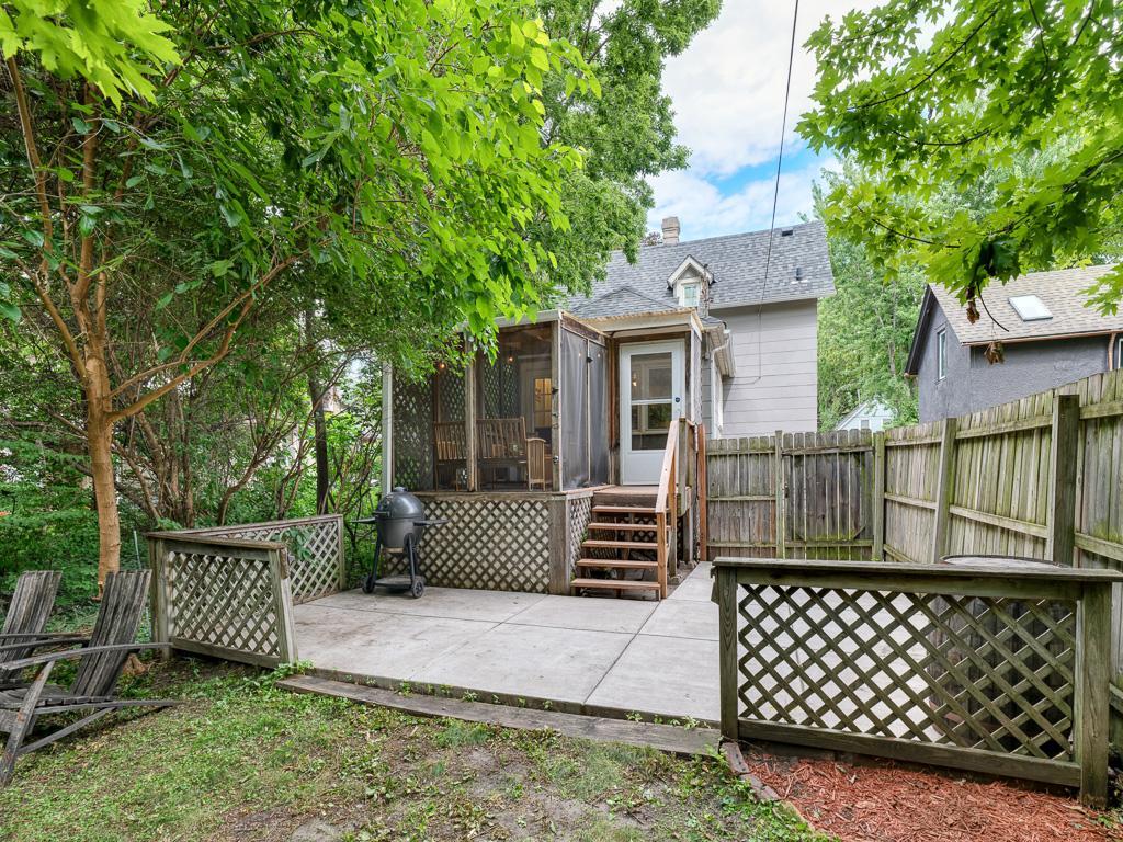 A great outdoor space for relaxing and entertaining.