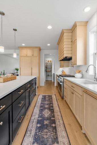18239 102nd Place N, Maple Grove, MN 55311