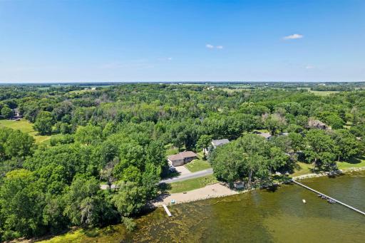 11040 N Shore Road, Waconia, MN 55387
