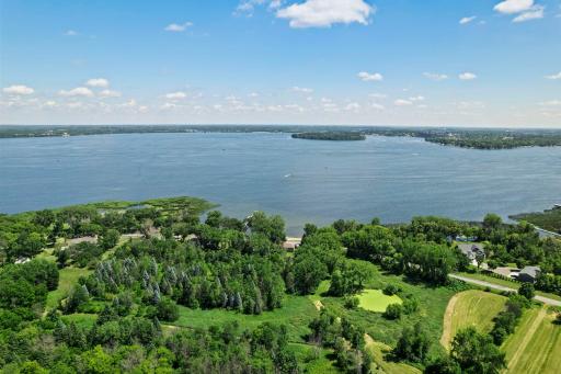 11040 N Shore Road, Waconia, MN 55387