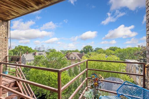 2417 Emerson Avenue South - Spacecrafting - 0038.jpg