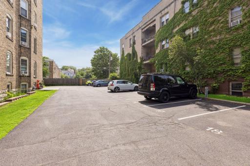 2417 Emerson Avenue South - Spacecrafting - 0050.jpg