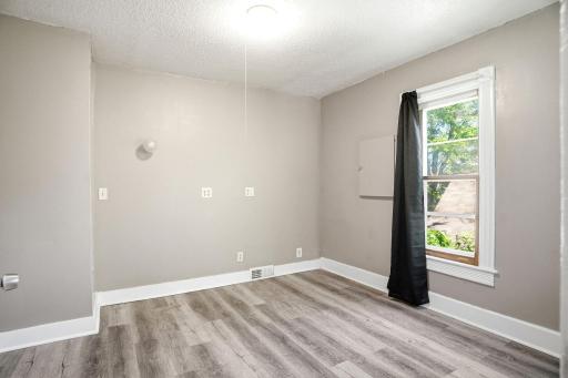 2923 Girard Avenue N, Minneapolis, MN 55411