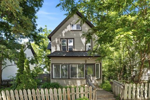 Photo for 2923 Girard Avenue N, Minneapolis, MN 55411 - listing #7099060 2923 Girard Avenue N, Minneapolis, MN 55411