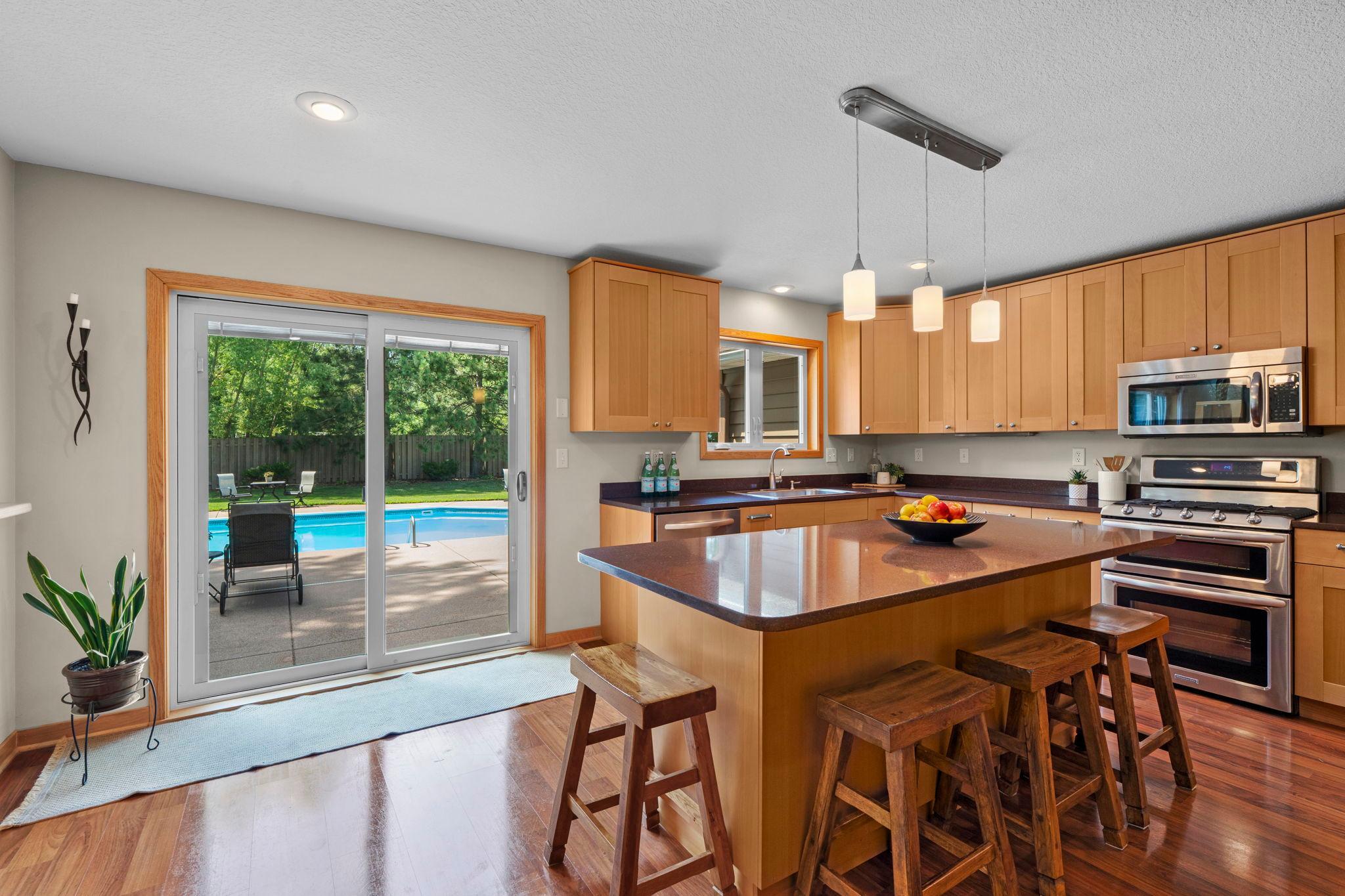 36-web-or-mls-9040 E Sunrise Cir-208.jpg