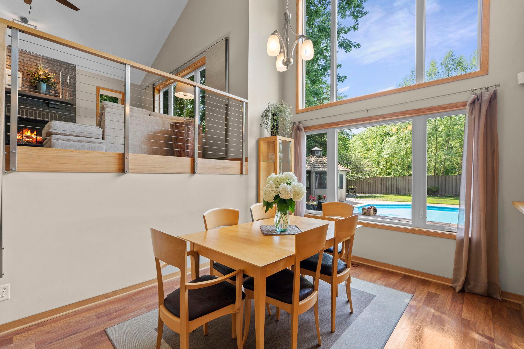 29-web-or-mls-9040 E Sunrise Cir-253.jpg