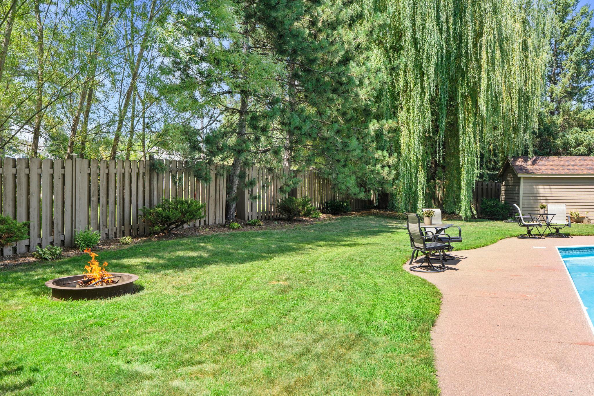 92-web-or-mls-9040 E Sunrise Cir-148.jpg