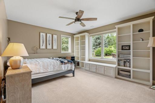 10974 Alameda Avenue, Inver Grove Heights, MN 55077