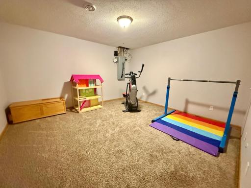 Photo 42