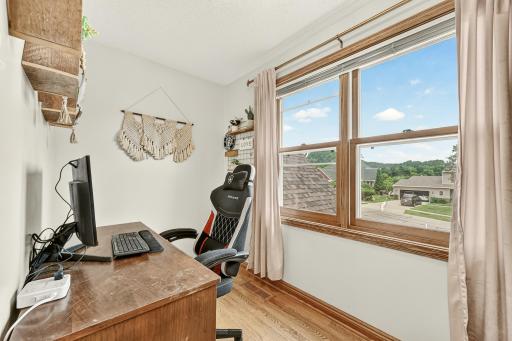 Upstairs office/library