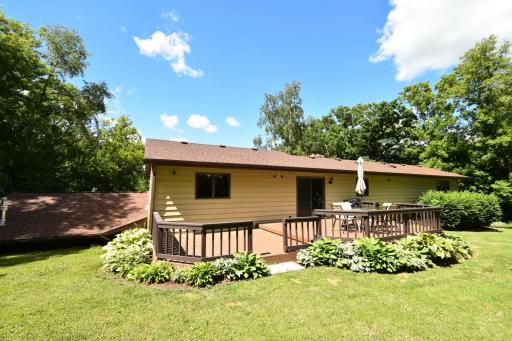 17910 Wedgewood Drive, Zumbrota, MN 55992