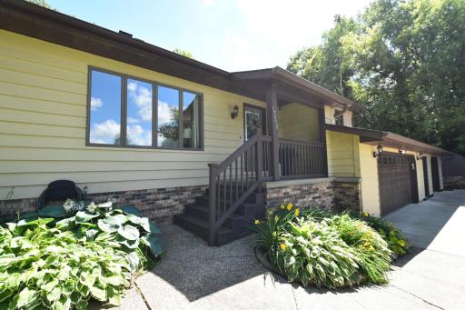 17910 Wedgewood Drive, Zumbrota, MN 55992