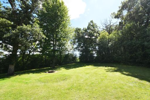 17910 Wedgewood Drive, Zumbrota, MN 55992