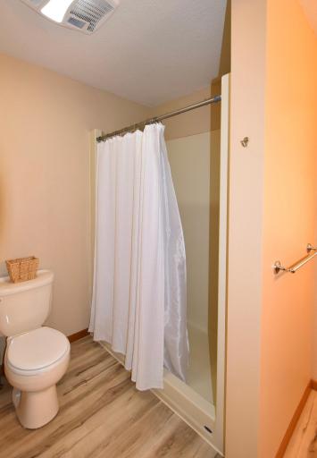 17910 Wedgewood Drive, Zumbrota, MN 55992