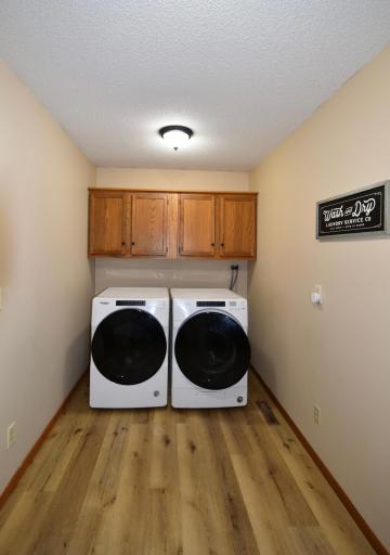 17910 Wedgewood Drive, Zumbrota, MN 55992