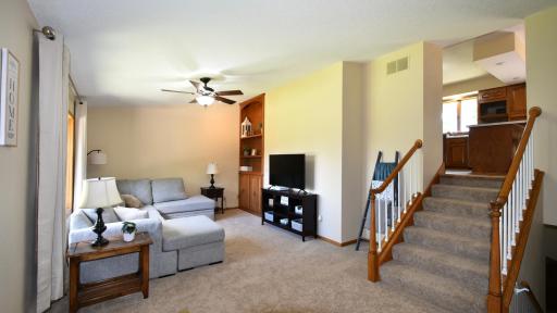 17910 Wedgewood Drive, Zumbrota, MN 55992