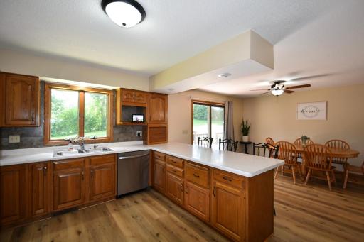 17910 Wedgewood Drive, Zumbrota, MN 55992