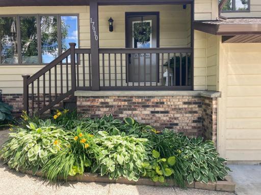 17910 Wedgewood Drive, Zumbrota, MN 55992