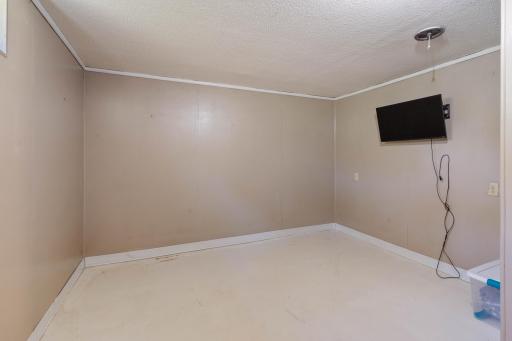 7709 Birch Lane, Eveleth, MN 55734
