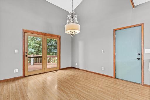 8955 Hilltop Drive, Saint Bonifacius, MN 55375