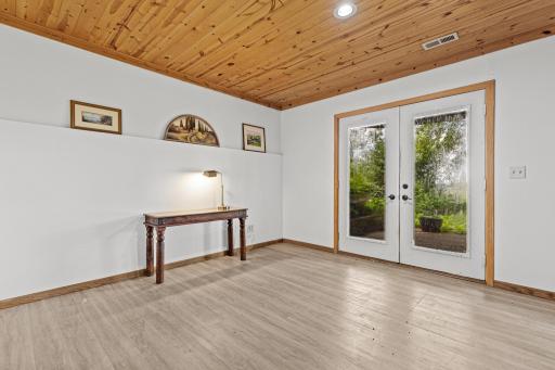 8955 Hilltop Drive, Saint Bonifacius, MN 55375