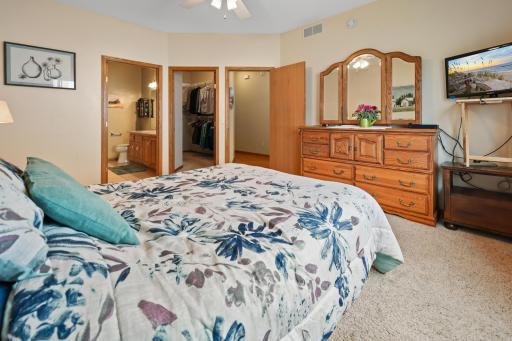 1227 Willow Pond Drive, Waite Park, MN 56387