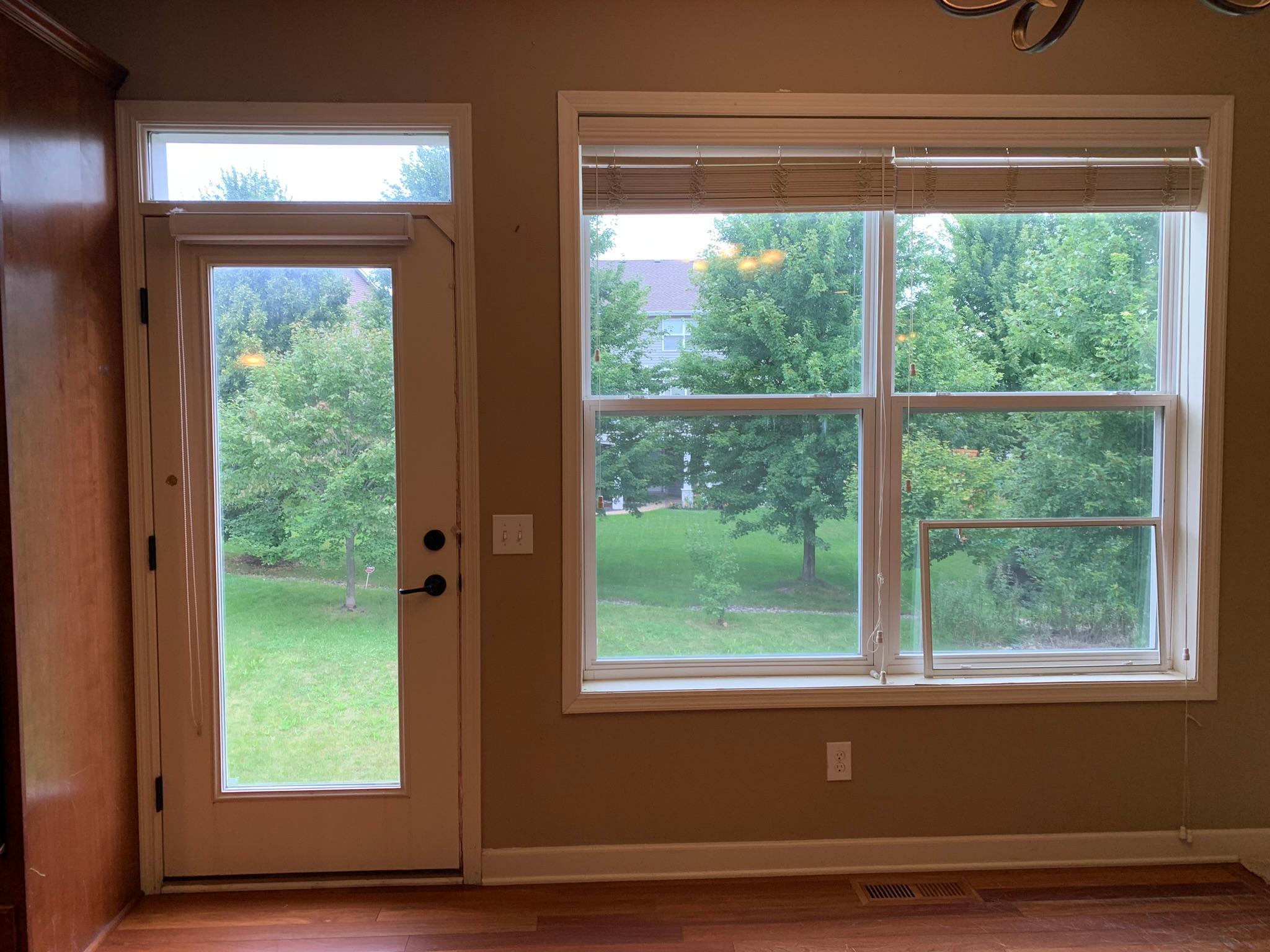 9 - Large informal dining space.JPEG