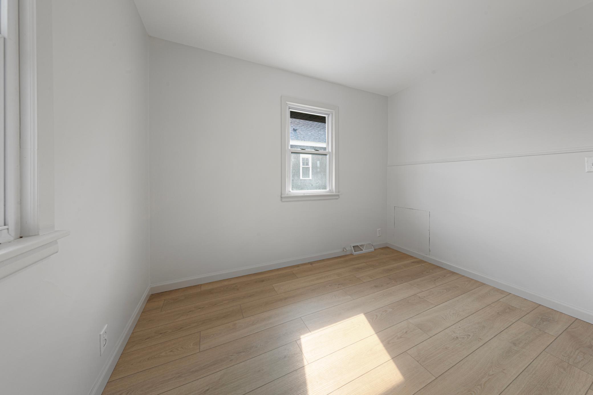 26 bedroom 1.jpg