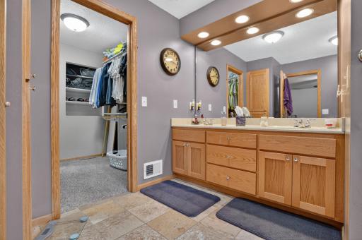24450 Fallbrook Avenue, Forest Lake, MN 55025