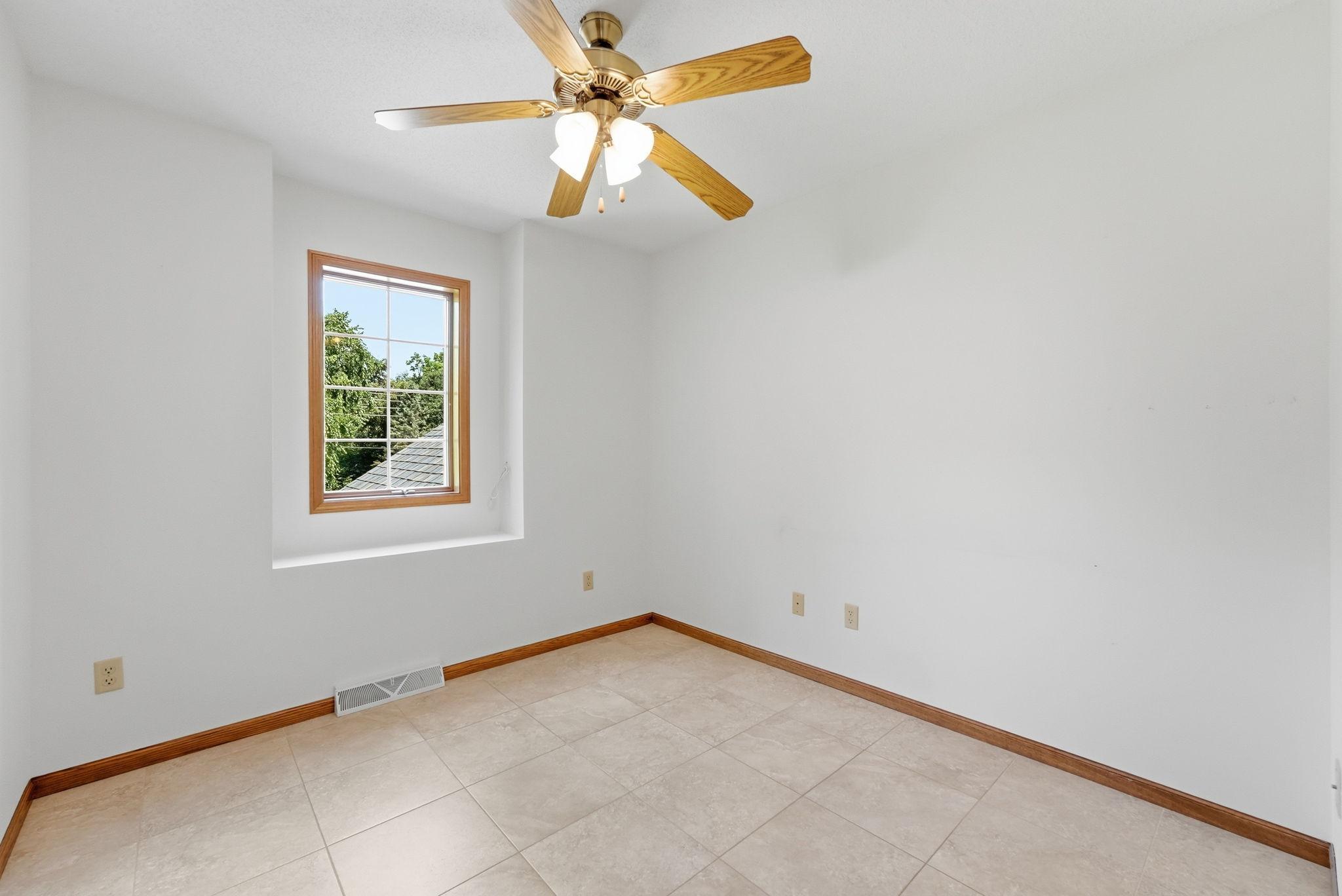 Bedroom can fit and adapt to your lifestyle.