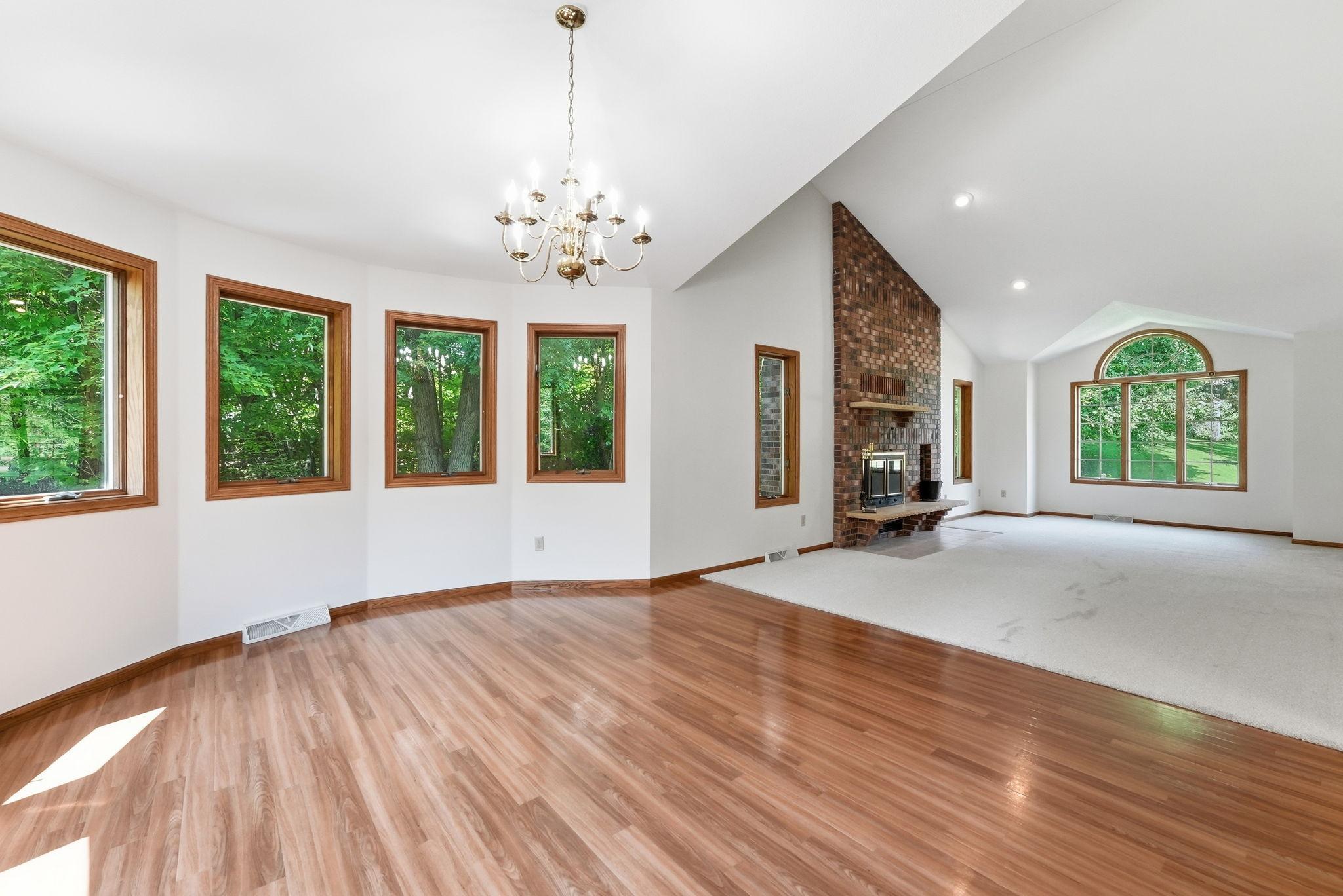 Ready to be transformed into the room you've always envisioned with brand new carpeting put in in 2026.