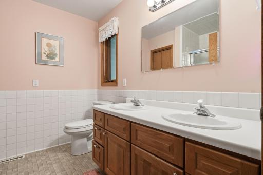 319 1st Street NW, Menahga, MN 56464