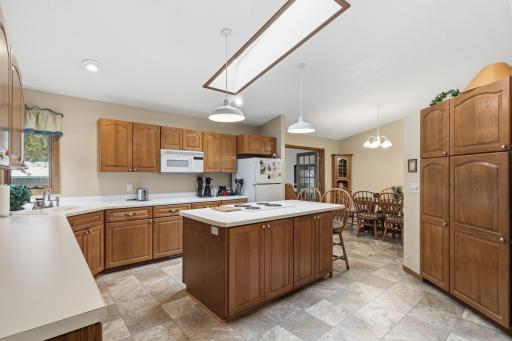 319 1st Street NW, Menahga, MN 56464