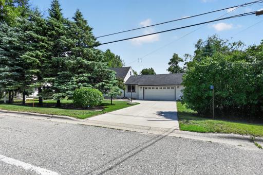 1212 Latoka Drive SW, Alexandria, MN 56308