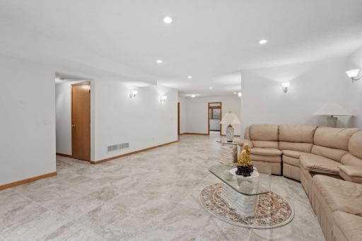 3901 Foxglove Court N, Minneapolis, MN 55443