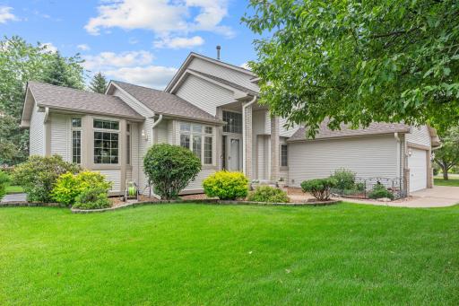 3901 Foxglove Court N, Minneapolis, MN 55443
