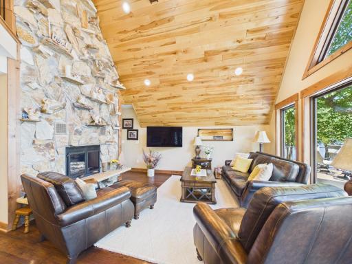 21554 275th Avenue, Starbuck, MN 56381